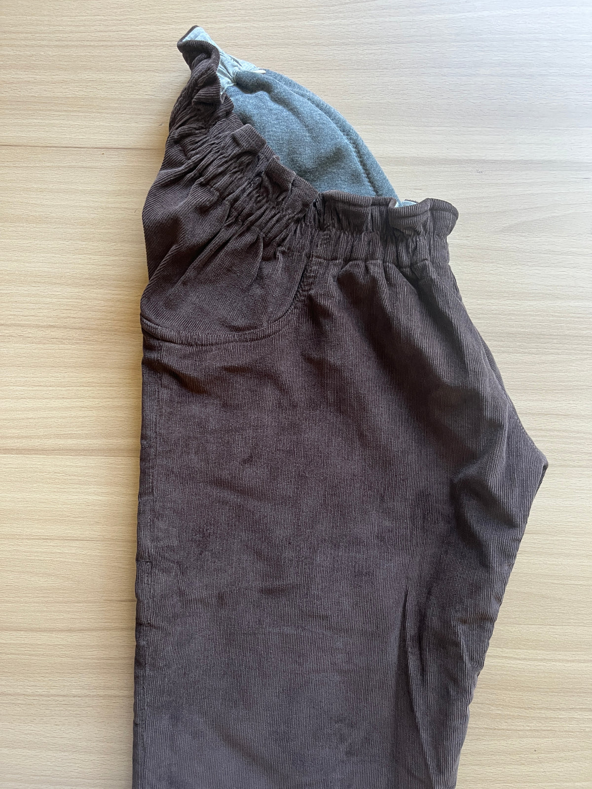 Basic Velours Milleraies Brun Taille  44-46