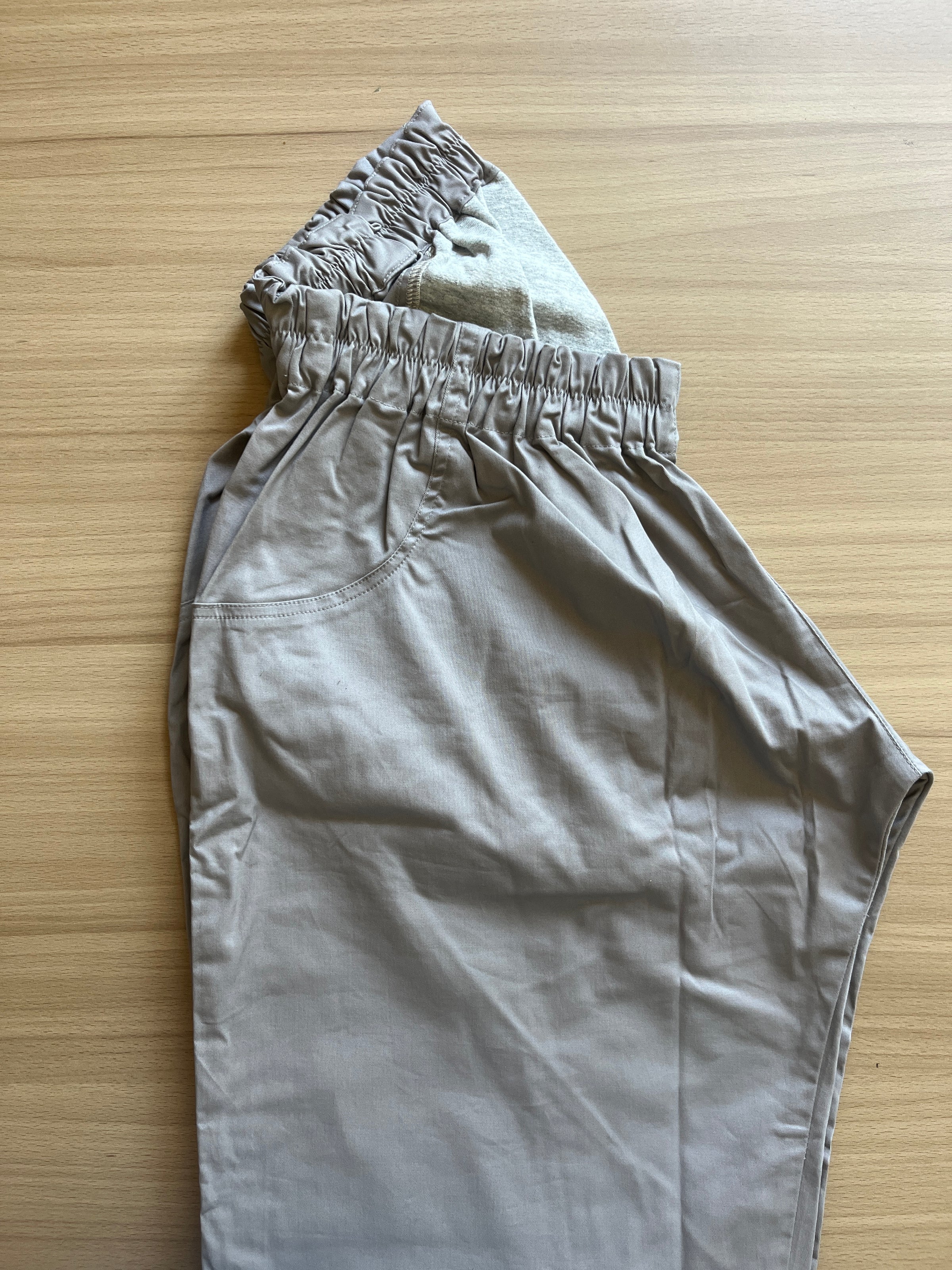 Basic Stretch Coton Gris Clair Taille 52-54