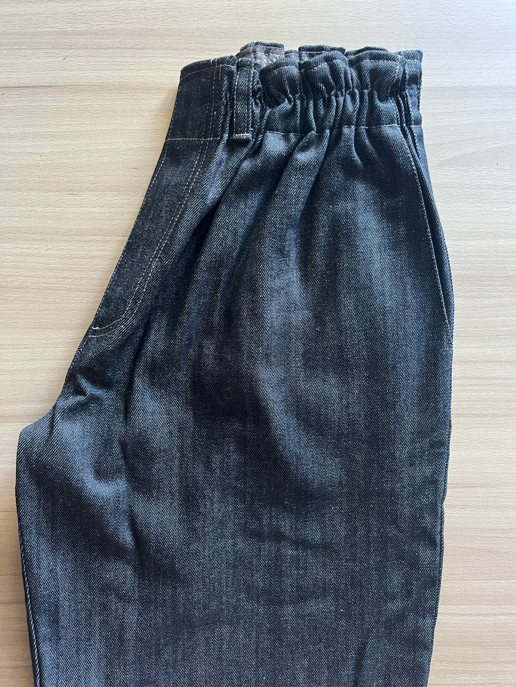 Basic Debout Jean Noir Taille 48
