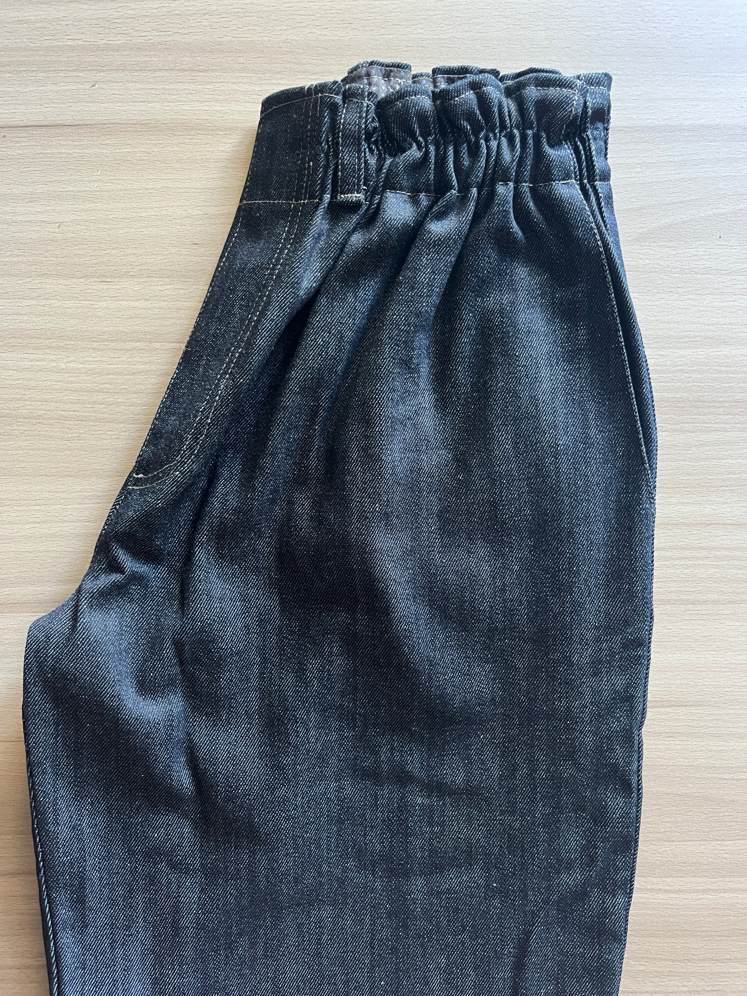 Basic Debout Jean Noir Taille 48
