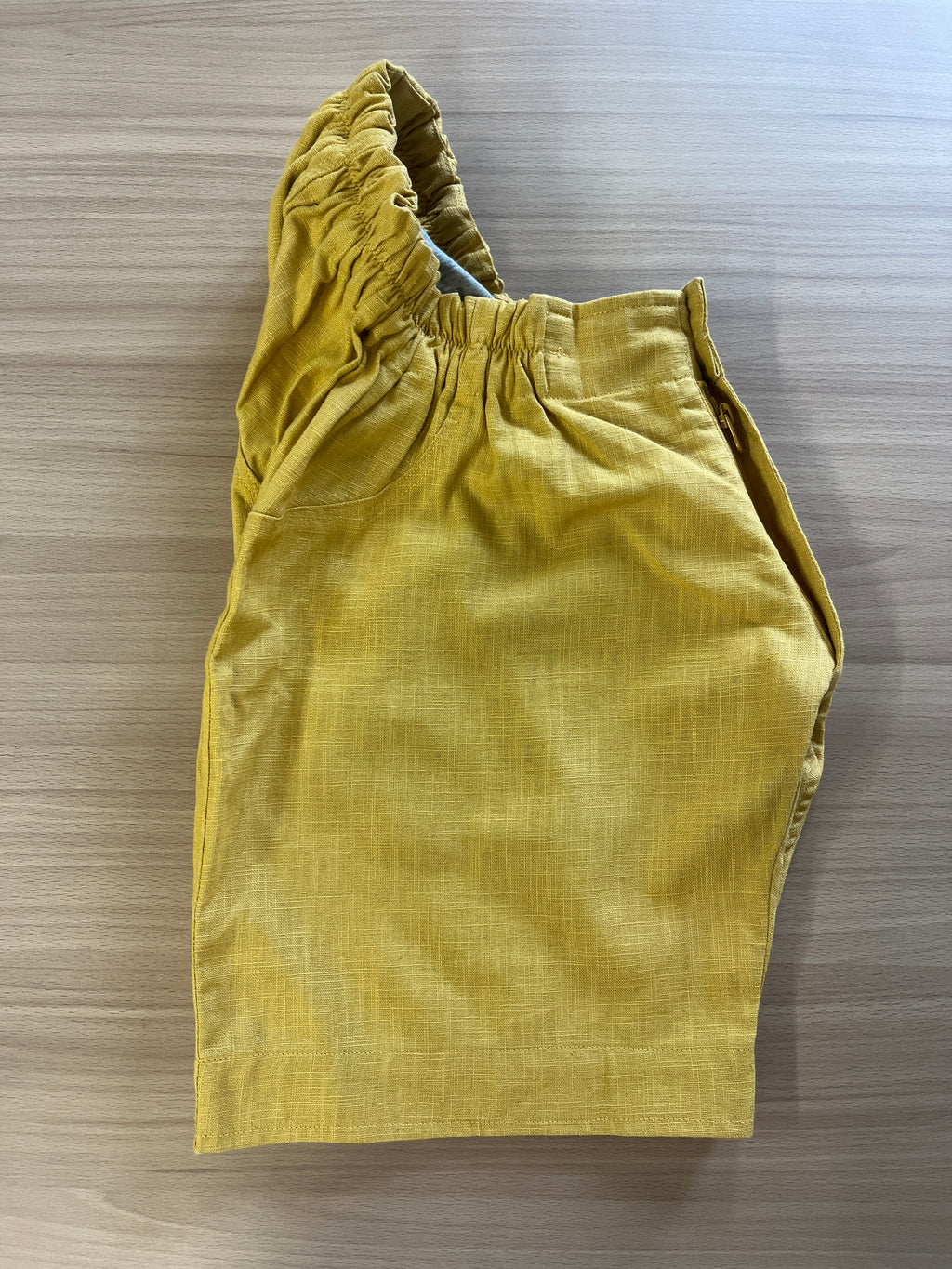 Classic Short Lin Moutarde Taille 44-46