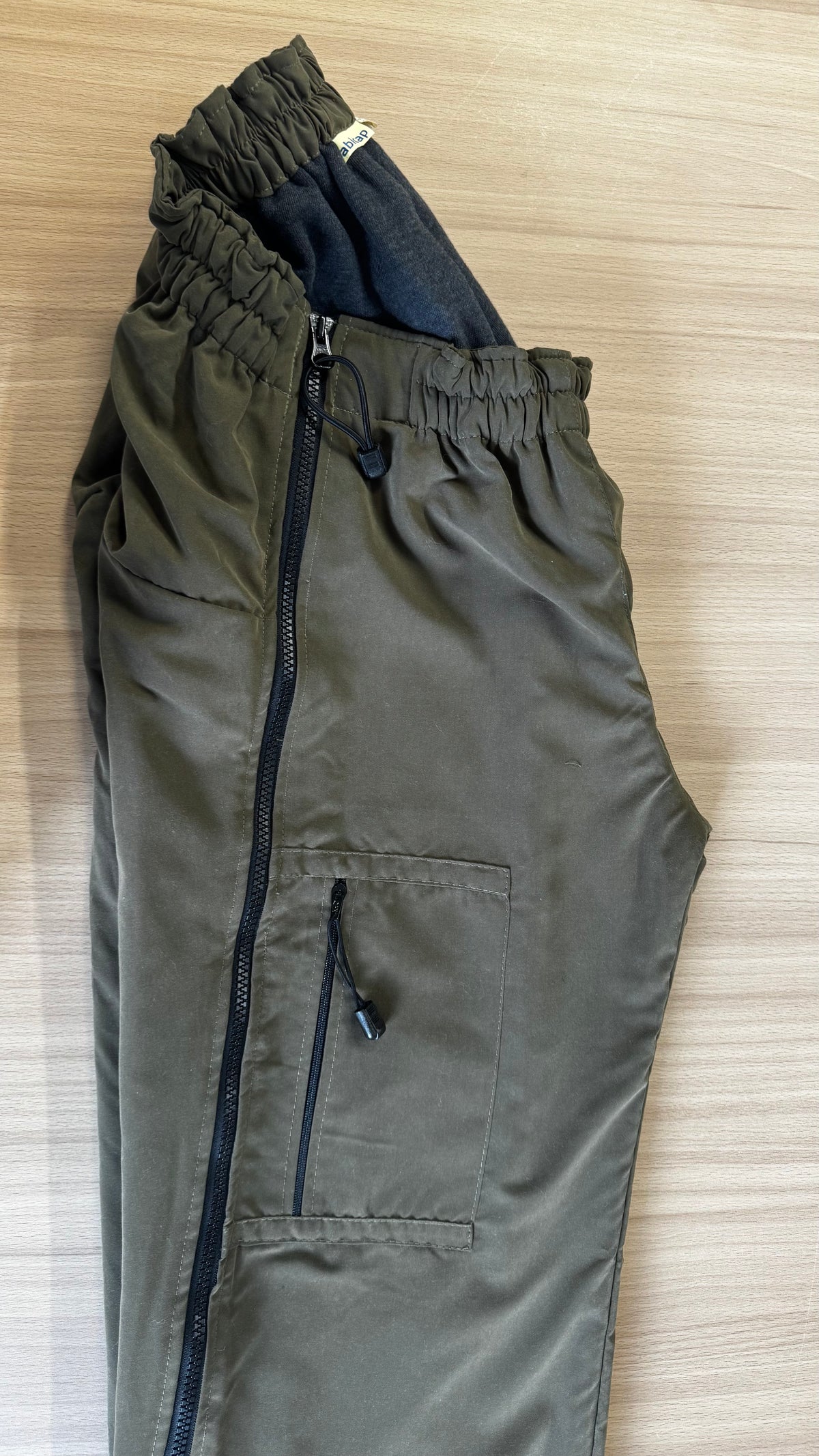 Open sport polyester kaki taille 48-50