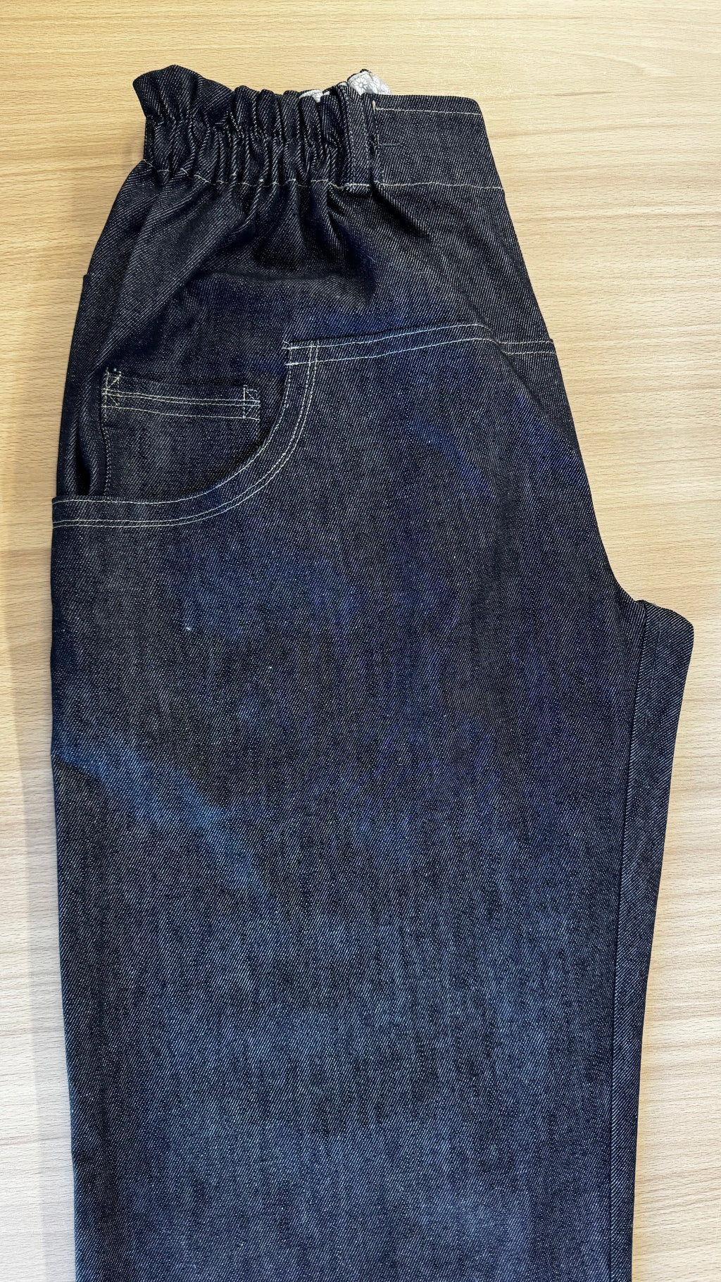Basic debout Léo jean noir Taille 51