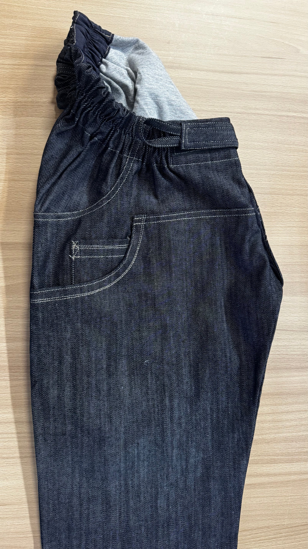 Léo jean bleu foncé taille 44-46