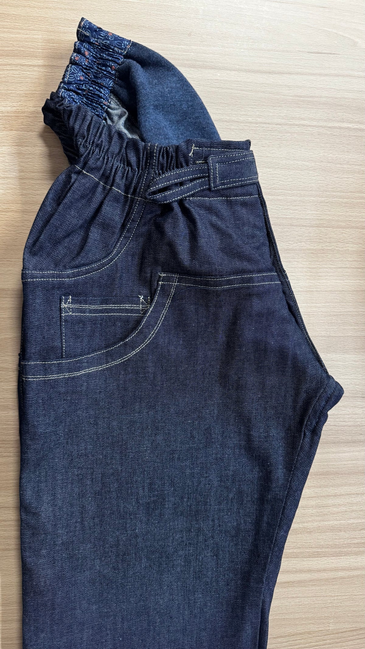 Léo jean bleu foncé taille 44-46