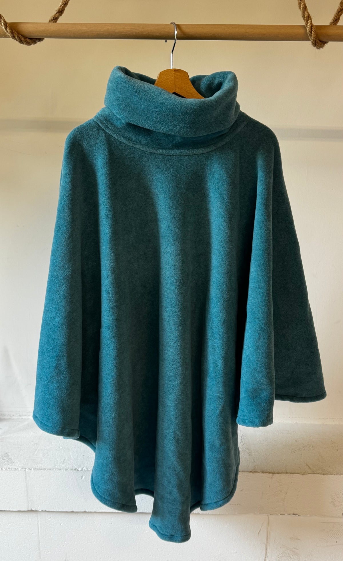 Cape polaire col cheminée turquoise taille T1