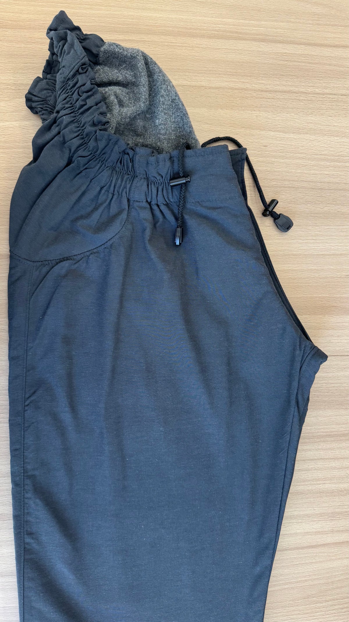 Classic polyester gris foncé Taille 40-42