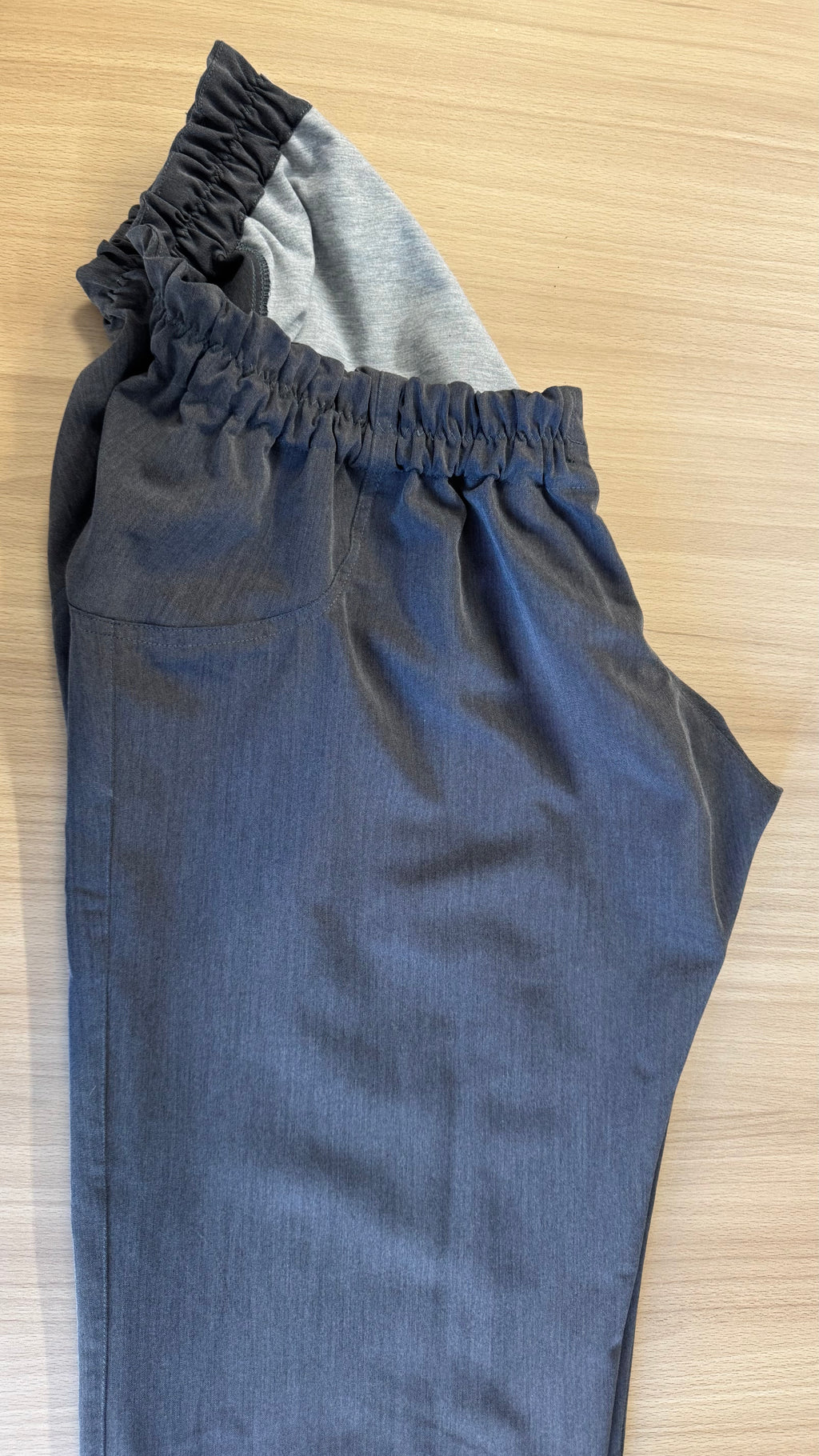 Basic polyviscose gris foncé taille 56-58