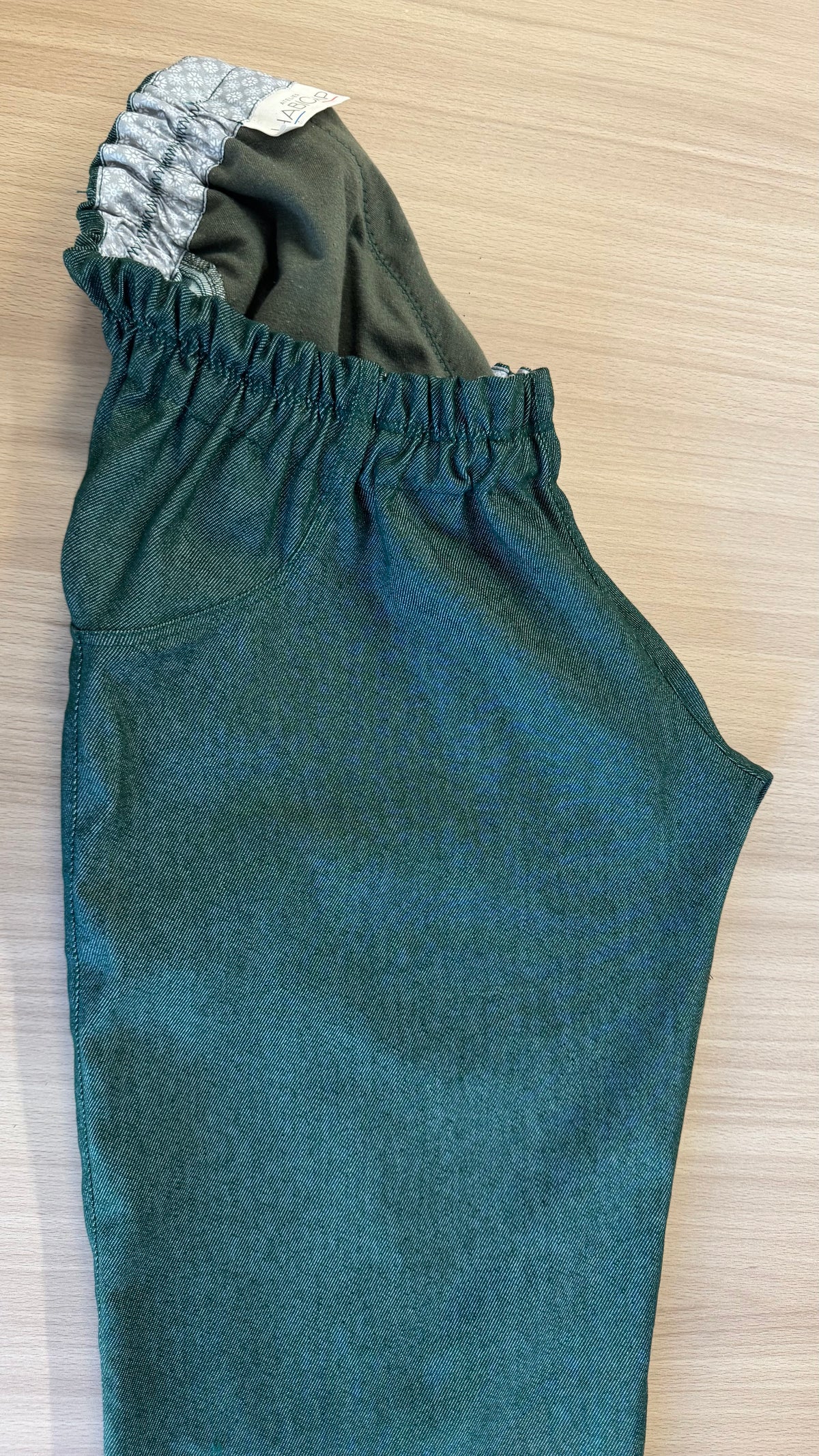 Basic jean coloré cédre vert Taille 36-38