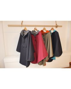 CAPE IMPERMÉABLE (Promo -15% / prix initial 177 €)